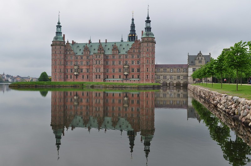 frederiksborg castle