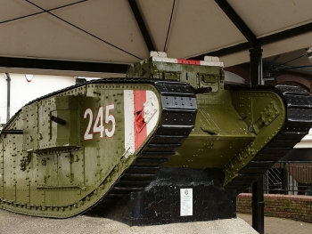 fr_0000_Day5 - Tank Deborh